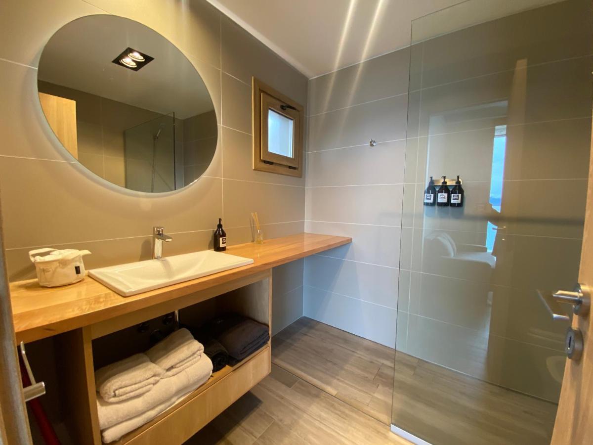 Wa One Lake Homes 산카를로스데바릴로체 외부 사진