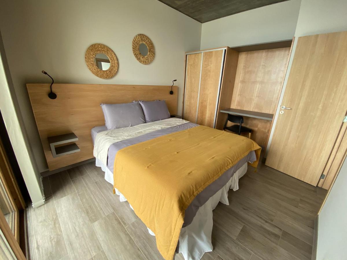 Wa One Lake Homes 산카를로스데바릴로체 외부 사진